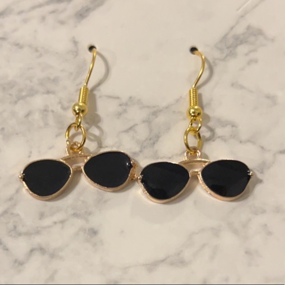 🔴Handmade Sunglass Earrings🕶 - Picture 4 of 4